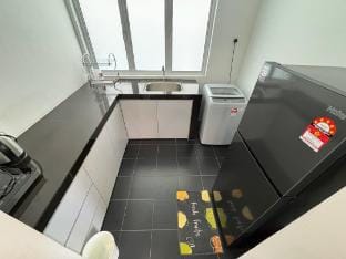 Spacious 4BR Home In Georgetown Apartment in George Town