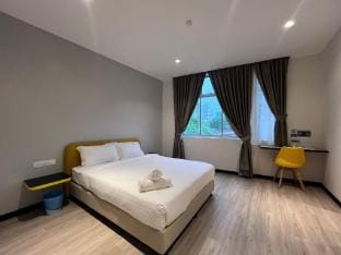 Havona Hotel @ CIQ, DAY USE 4 HOURS: 8AM-6PM Villa in Johor Bahru