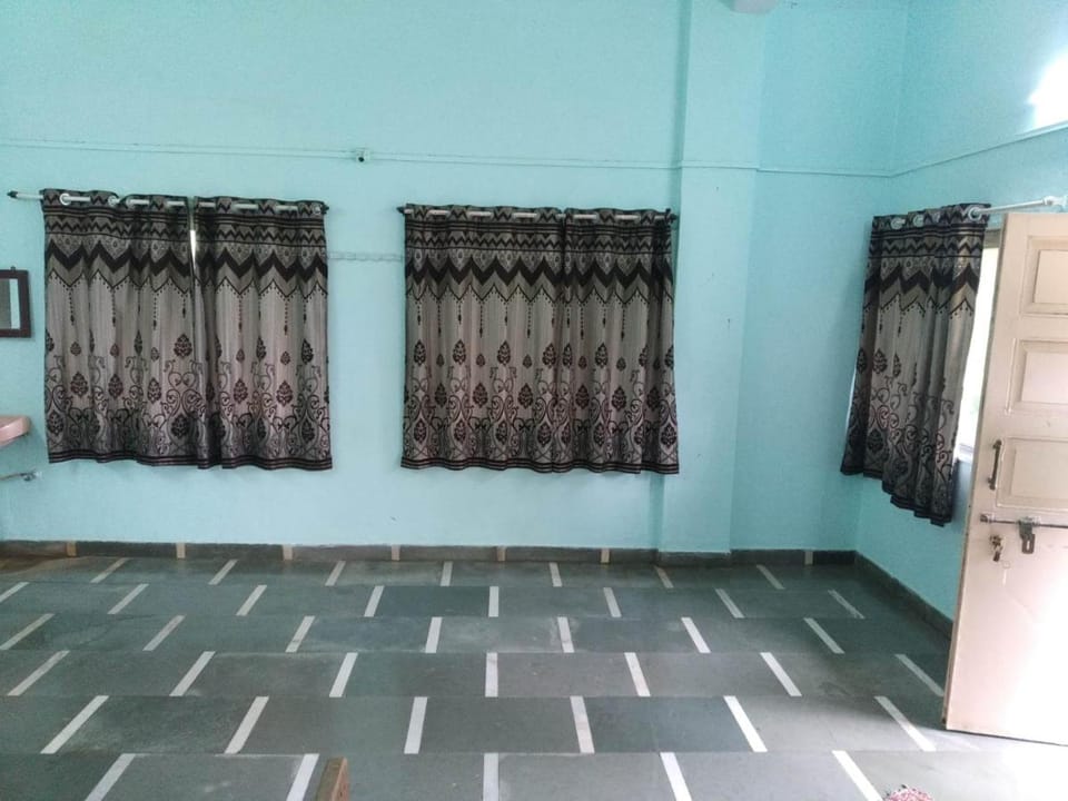 Gayatri Holiday Home  Apartment in Maharashtra
