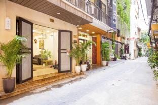 The Setai Apartment Linh Lang by XOI Residences Apartment in Hanoi