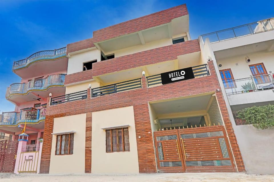 Super Hotel O Sudhirpur near Phonix Hospital Hotel in Varanasi