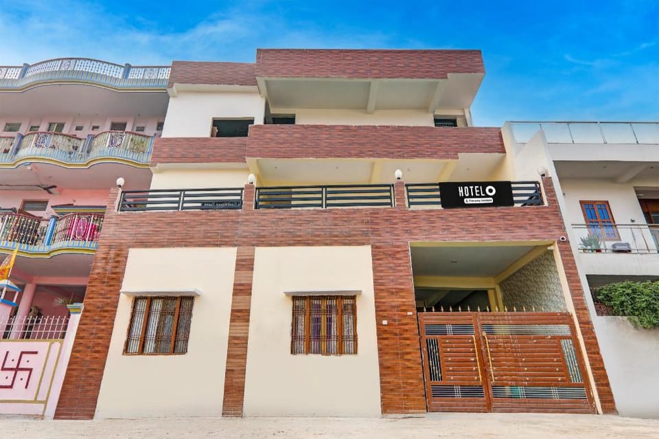 Super Hotel O Sudhirpur near Phonix Hospital Hotel in Varanasi