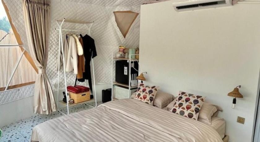 Kawoeng glamping Hotel in West Java