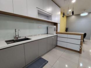 dotMy Homestay Kluang 15pax-4 room,a/gate,NETFLIX  Vacation rental in Johor