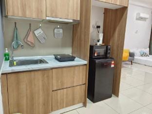 Mount Austin IKEA, AEON 10mins -Pool View- B215 Apartment in Johor Bahru