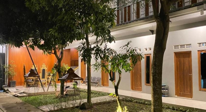 Homestay Riffa Syariah Vacation rental in Special Region of Yogyakarta