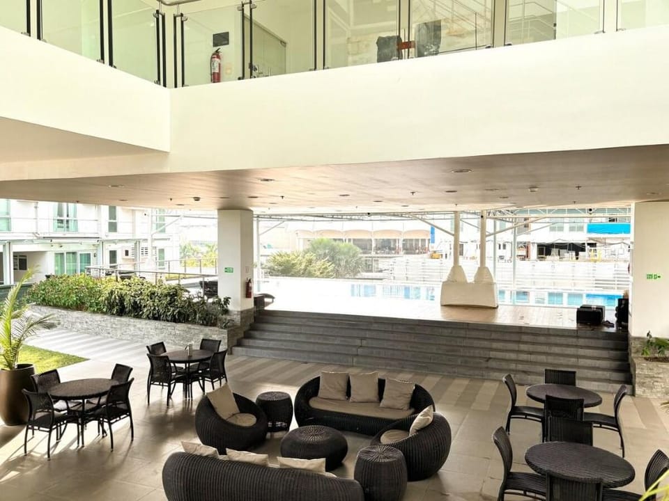 Abreeza Place Cozy Condo Apartment in Davao City