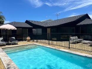 Black Shack Burleigh Vacation rental in Burleigh Heads