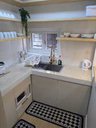 Lowrys Cosy Transient House Vacation rental in Baguio
