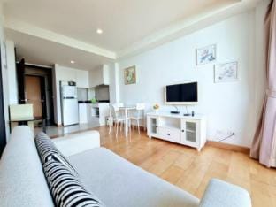 1 Bedroom Studio, Rocco Huahin Apartment in Hua Hin District