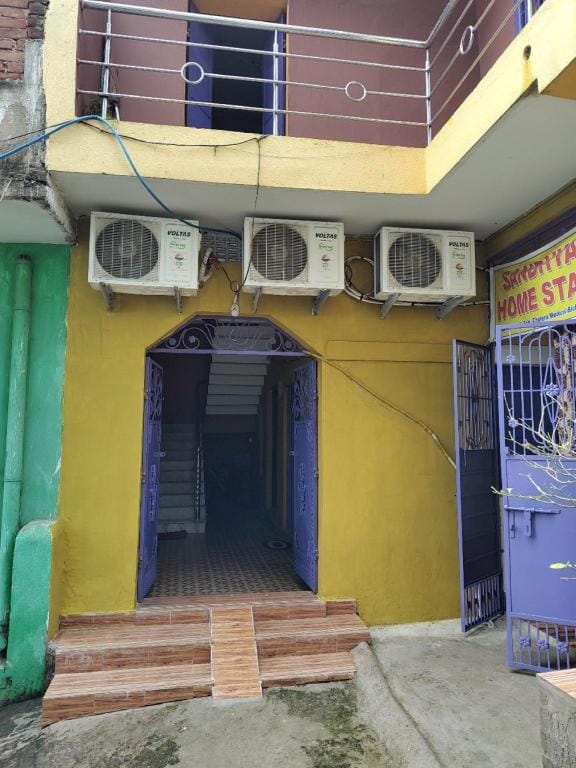 Goroomgo Sandhya Homestay Puri Vacation rental in Puri