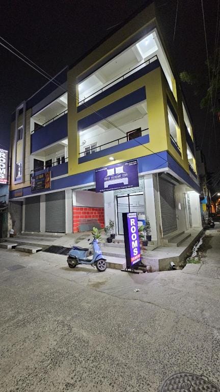 Pondy Pleasant Stay Hotel in Puducherry