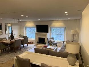 Luxury 2Bed Hyde Park Penthouse with Rooftop Vacation rental in City of Westminster