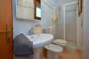 Spacious four room apartmen for 8 people 100mt from the beach by Beahost Rentals Apartment in Friuli-Venezia Giulia