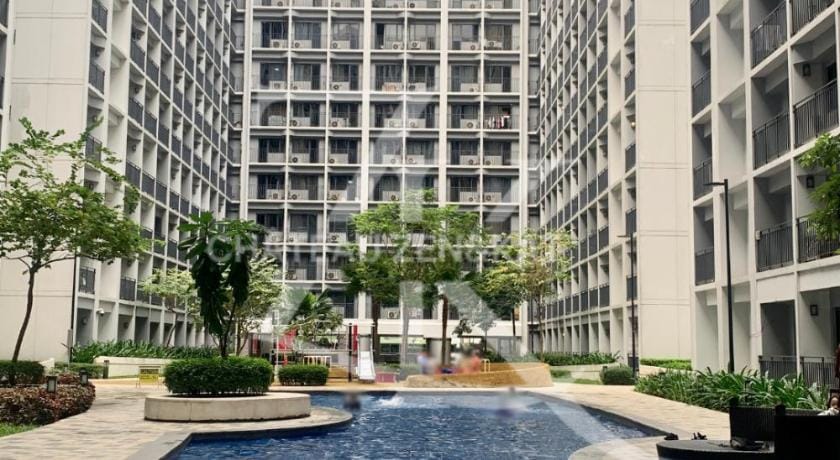 Top Tier Stays: Prime Amenities Apartment in Pasay