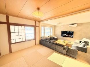 Scenic resort! Great access to Niseko and Rusutsu! Vacation rental in Hokkaido Prefecture