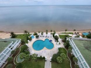 private condo for 4 person | Santorini huahin Apartment in Hua Hin District