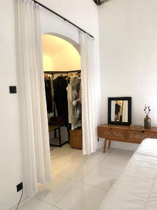 Modern Aesthetic Private 1 Bedroom Villa Canggu Villa in North Kuta