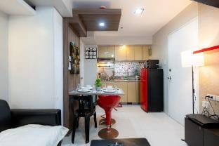A2J Executive 2BR BGC Loft Near HighStreet & Malls Vacation rental in Makati