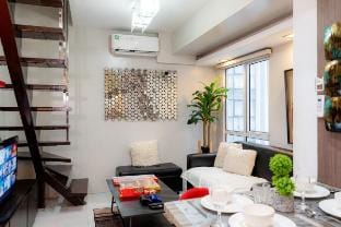 A2J Executive 2BR BGC Loft Near HighStreet & Malls Vacation rental in Makati