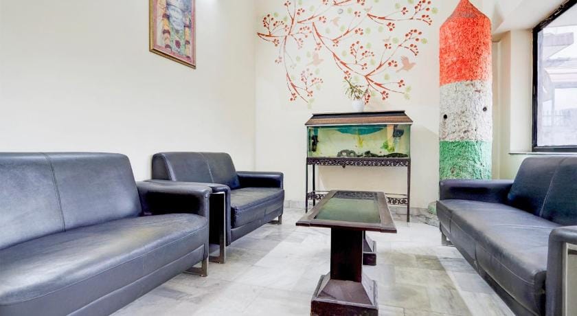 Super Hotel O Tyagi Road near Railway Station Hotel in Dehradun