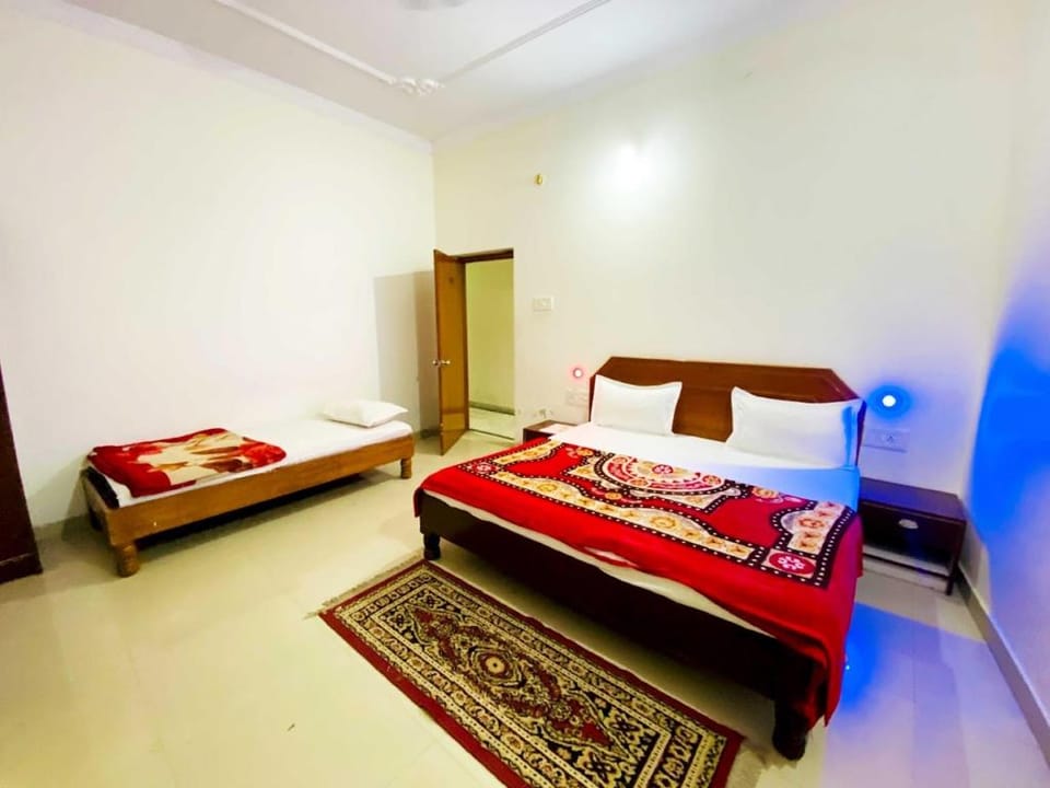 Goroomgo Lotus india Khajuraho Hotel in Uttar Pradesh
