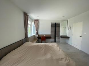 A spacious room for 1-2 person at Inizio Tha it  Vacation rental in Bangkok