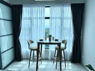 Upper Floor City View @JQ Central Near Suria Sabah Apartment in Kota Kinabalu