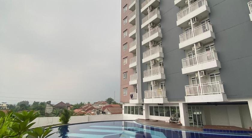 Jasmine Park JP Rooms Hotel in West Java