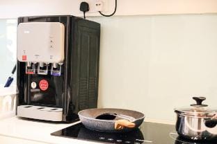 Slide n Hide @ Austin 6pax cinema smart home Apartment in Johor Bahru