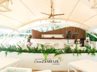 1BR Beach View w/ Balcony | Near Airport Vacation rental in Muntinlupa