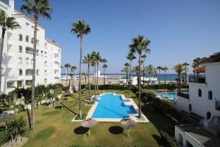 Apartment in Puerto de la Duquesa - beach Apartment in Costa del Sol