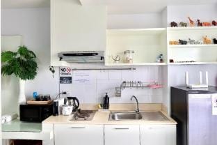Beachfront Tropical Studio with Partial Sea View  Apartment in Chon Buri Changwat