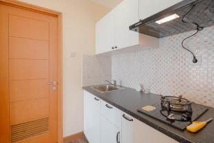 Good Deal 2BR Cinere Bellevue Suites By Travelio Apartment in South Jakarta City