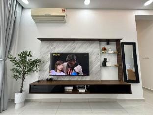 Country GardenJB by J Agape l FamilySuite Homestay Apartment in Johor Bahru
