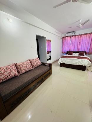 Pereira Studio Apt. With Open Terrace (Majorda) Apartment in Goa, India