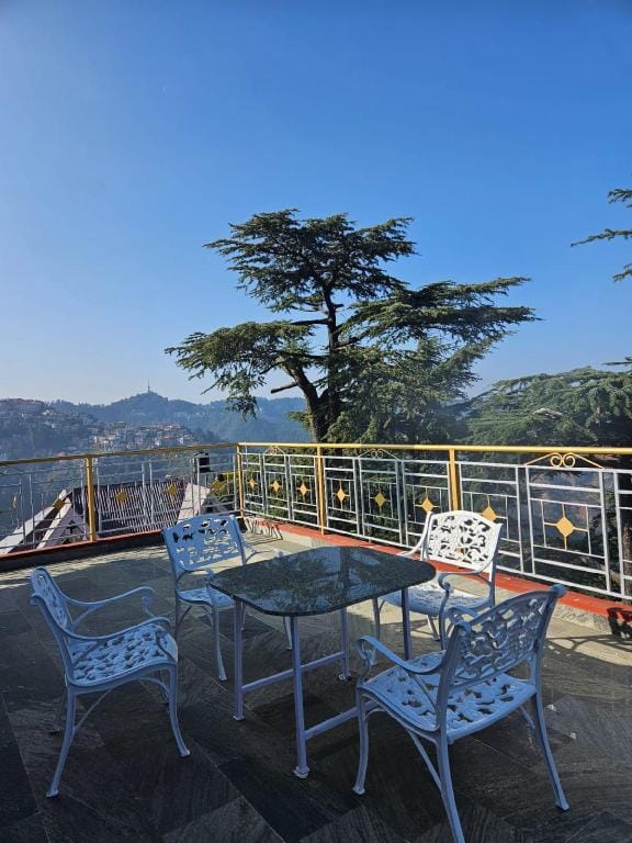 Tranquil lippa retreat  Apartment in Shimla