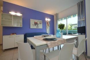 Contemporary two room apartment for 4 people near the sea Apartment in Friuli-Venezia Giulia
