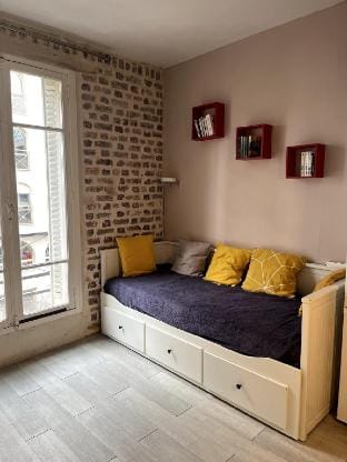 Enjoy Paris - Near Metro Vacation rental in Levallois-Perret