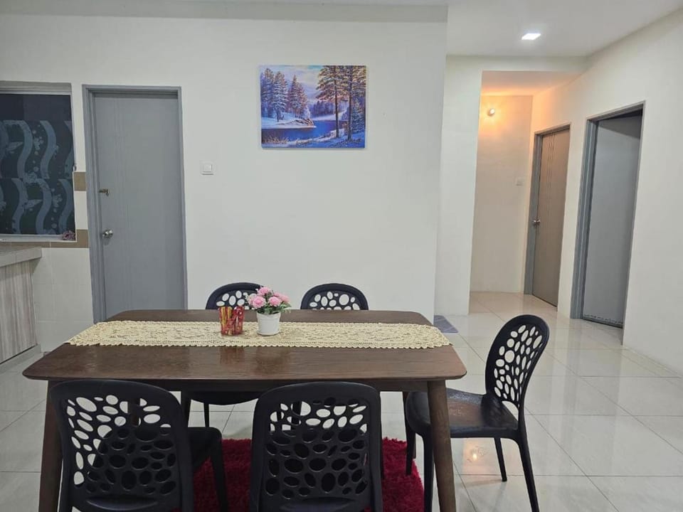 MIKAYLA HOMESTAY Apartment in Ipoh