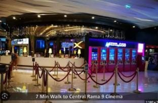 Big Night Market and Clost to Train MRT Station Apartment in Bangkok
