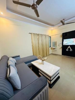 Luxe Heaven Apartment in Jaipur