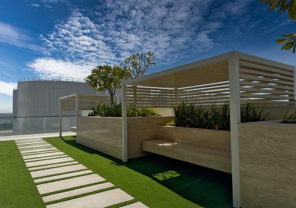 Luxury Brand New 1 BHK Open View Apartment in Dubai