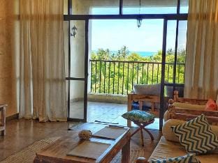 SeaEstar Ocean beach apartment in Kikambala Apartment in Kenya