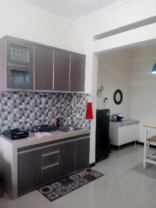 Villa Puspita Lecy Syariah Villa in Batu