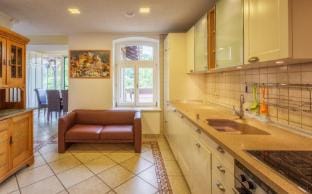 J1 Idyllisches Ferienhaus mit Seeblick Vacation rental in Mecklenburg-Vorpommern, Germany