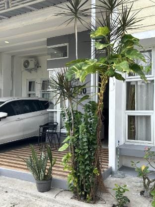 Magnolia Homestay Vacation rental in Indonesia
