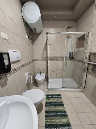 Shtepia e Daves 3BDR & parking Apartment in Tirana