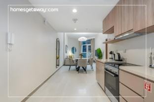 Chic 1BR at the Canal Business Bay Apartment in Dubai