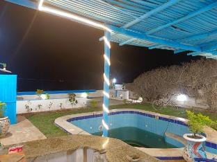 nirvana beach house motel suite Apartment in Alexandria Governorate